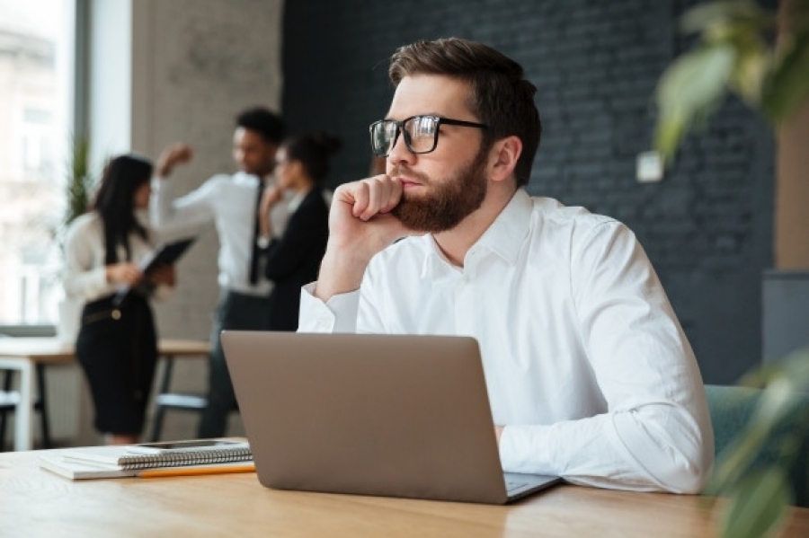 Como abrir uma empresa com pouco dinheiro e muito esforço