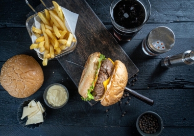 Vale a pena investir numa hamburgueria à venda?