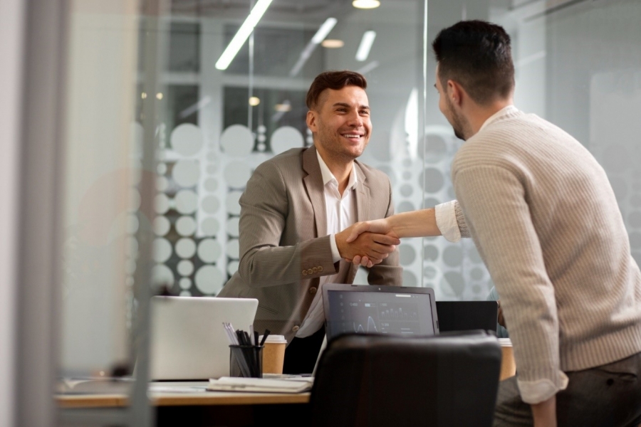 Sucessão Empresarial: Como Preparar sua Indústria para Venda