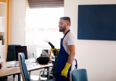 Vender empresa de zeladoria, manutenção e recepção: 7 dicas para anunciar