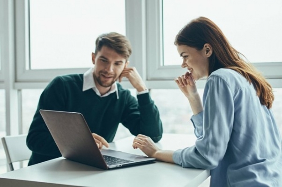 Site de compras e vendas de empresas une empreendedores às melhores oportunidades de negócios
