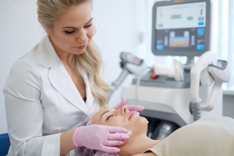 Clínica de estética à venda: os desafios e oportunidades desse investimento