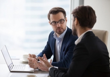 Quero comprar uma empresa: o que analisar antes de comprá-la?