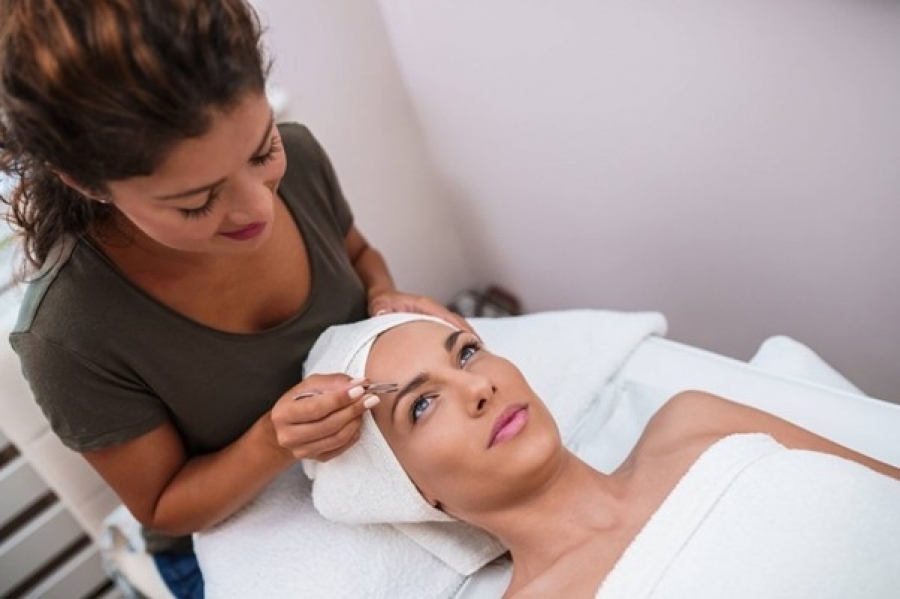 Investir em estética vale a pena? Saiba como abrir seu próprio negócio!