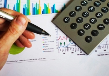 Do estoque a marca: qual o valor de sua empresa?