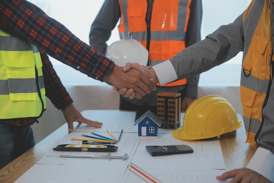 Vendo empresa de terceirização de mão de obras: oportunidades, vantagens e como aproveitar esse mercado em crescimento