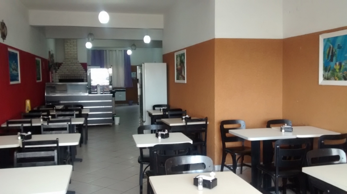 RESTAURANTE E PONTO COMERCIAL