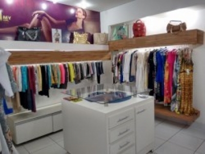 Vende-se boutique na região central de Pouso Alegre