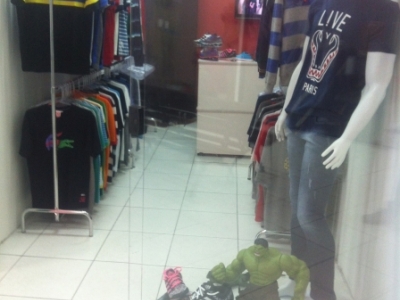 Loja de Roupas Outlet no Centro Bela Vista