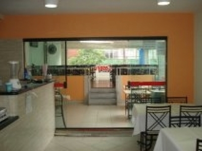 VENDO RESTAURANTE - BUFFET QUILO - SÓ ALMOÇO - GONZAGA - SANTOS/SP