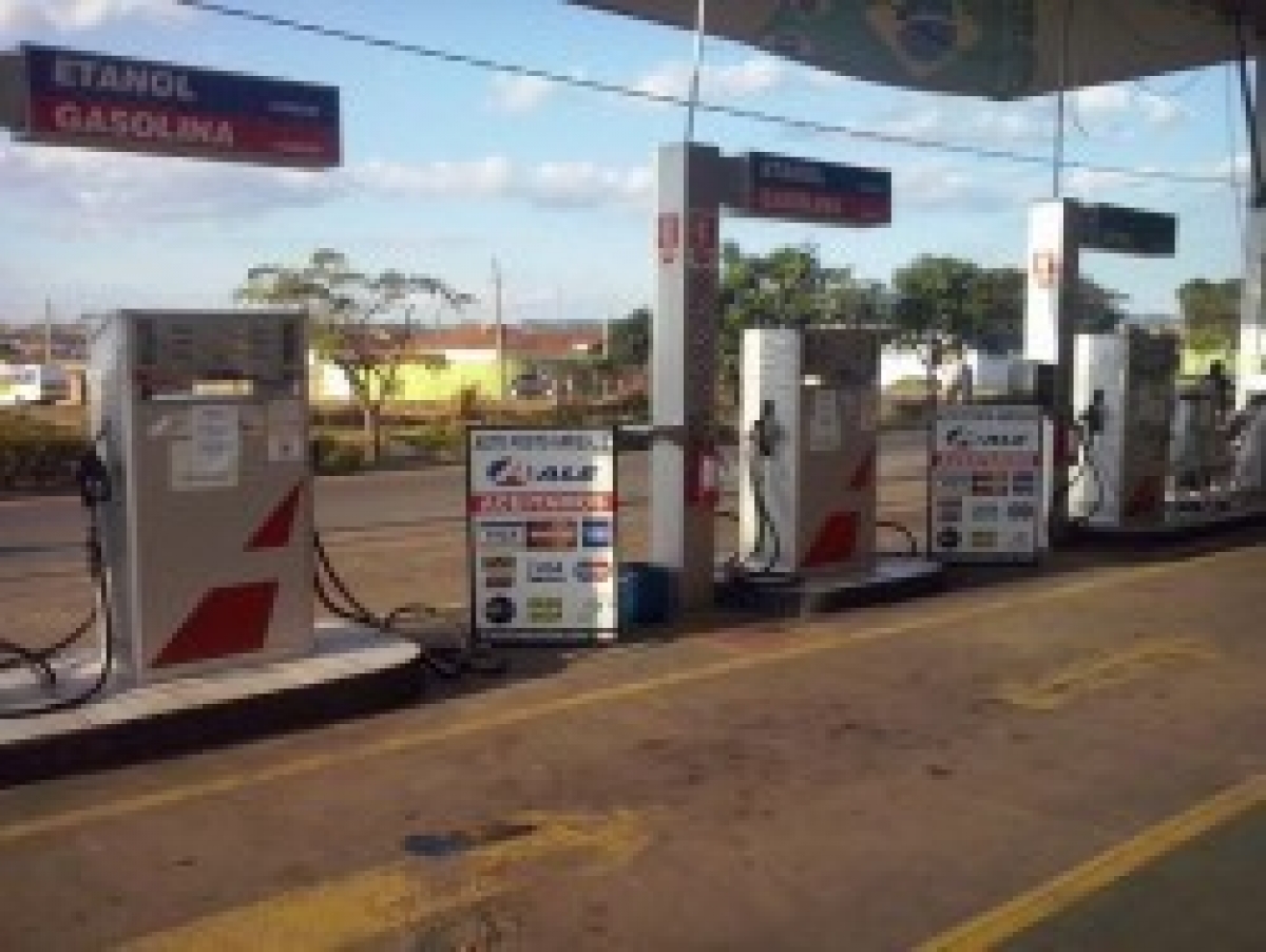 VENDO PONTO COMERCIAL POSTO DE GASOLINA - MOCOCA/SP