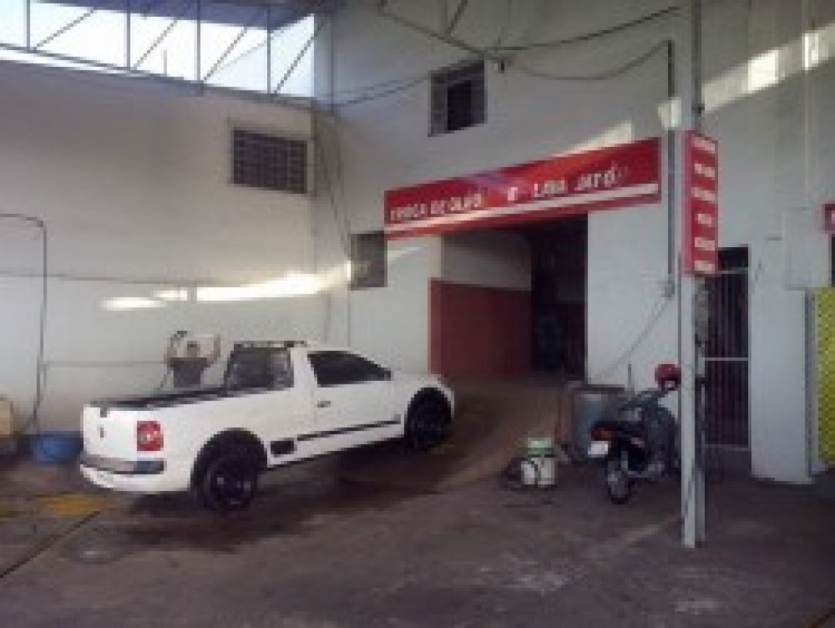 VENDO PONTO COMERCIAL POSTO DE GASOLINA - MOCOCA/SP