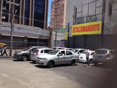 PONTO DE ESTACIONAMENTO 