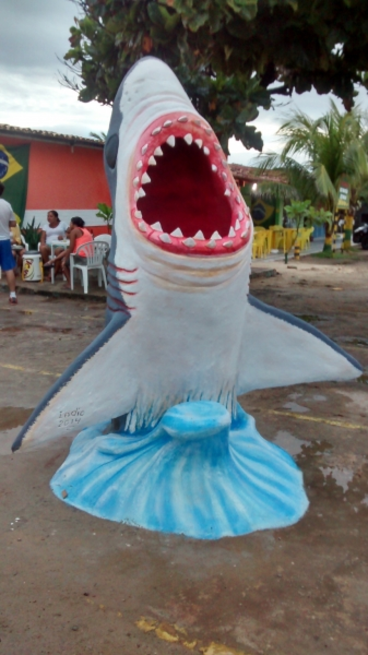 RESTAURANTE A BEIRA MAR.