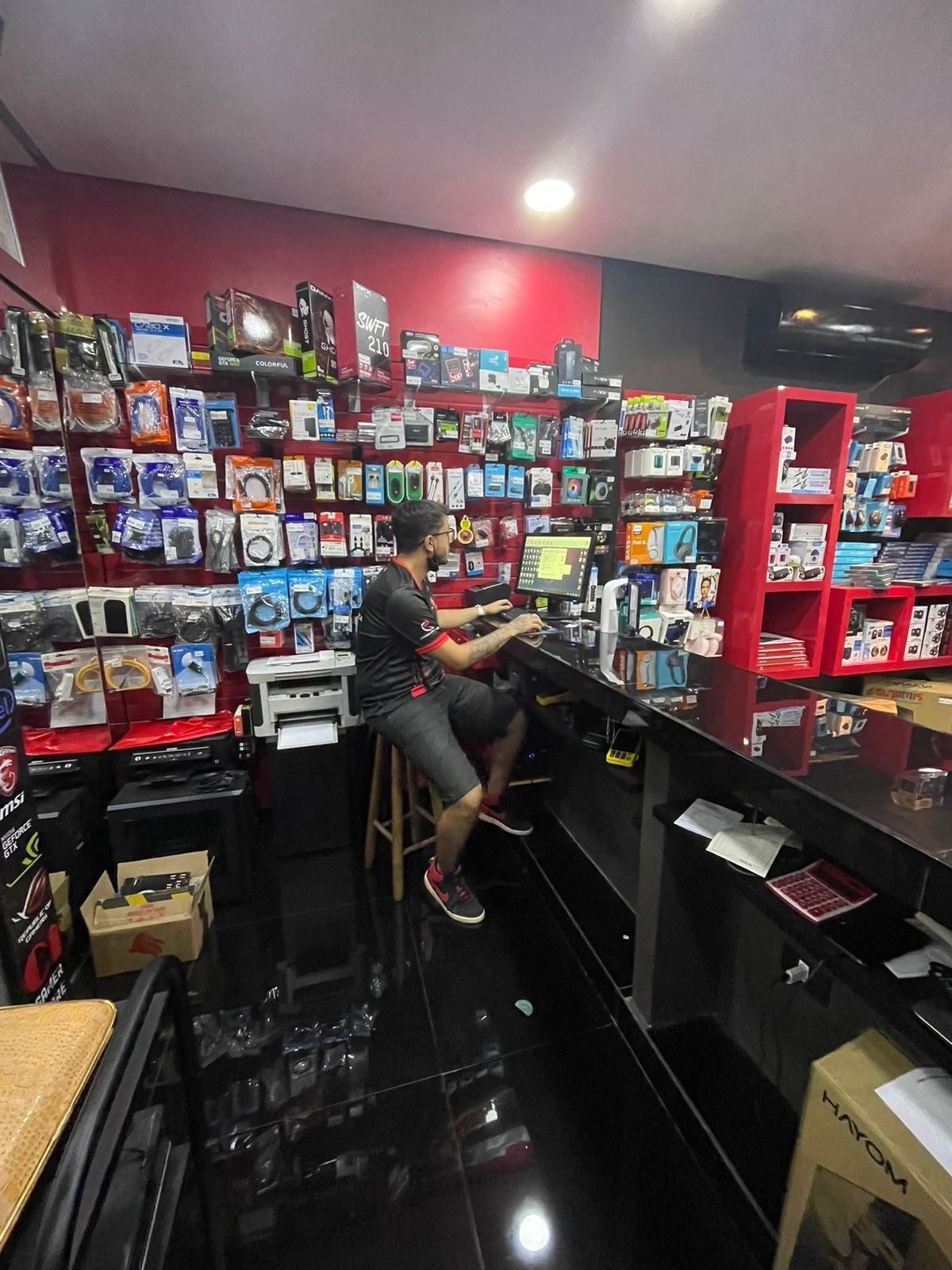 Loja de informática no Centro de Caraguatatuba