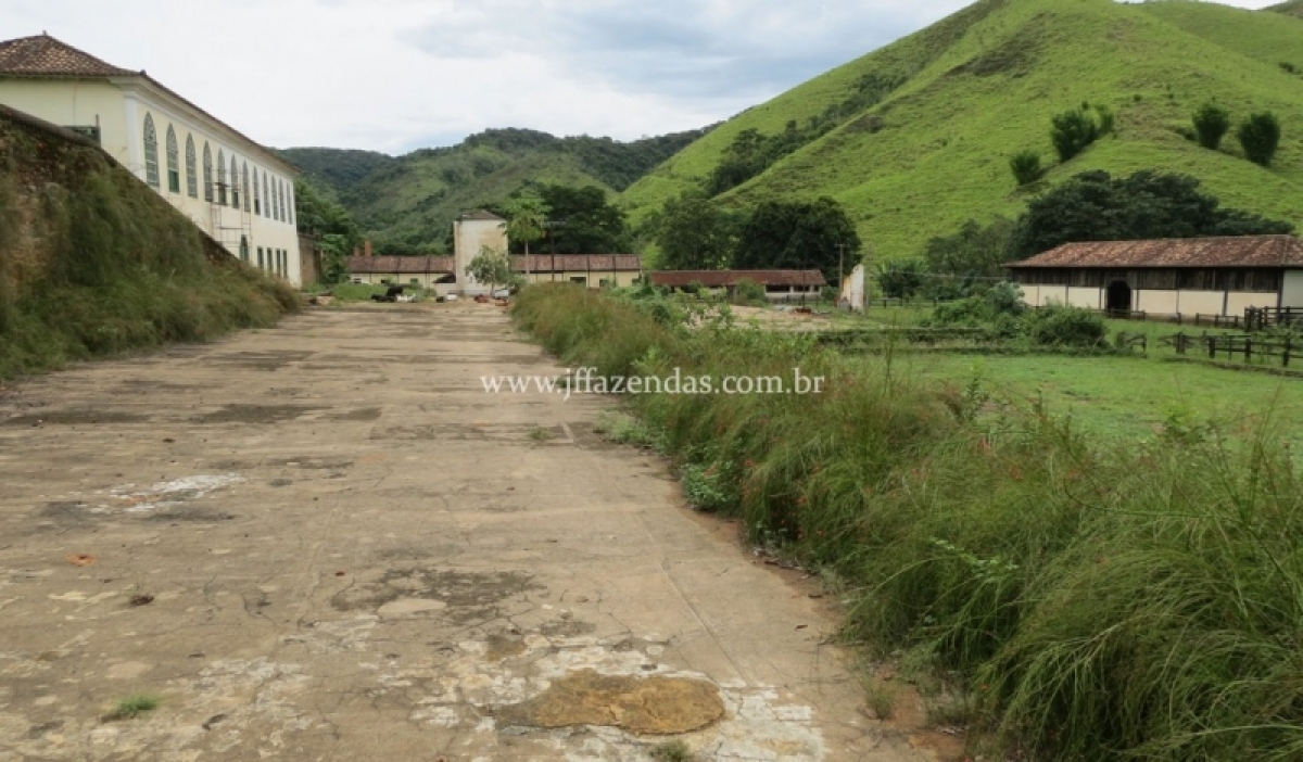 Fazenda em Valença - 1610 hectares