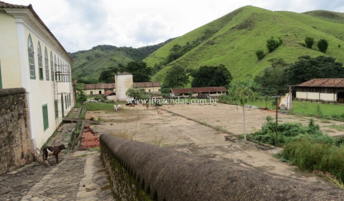 Fazenda em Valença - 1610 hectares