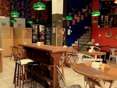 Vendo Restaurante/Cafeteria em Capitólio/MG