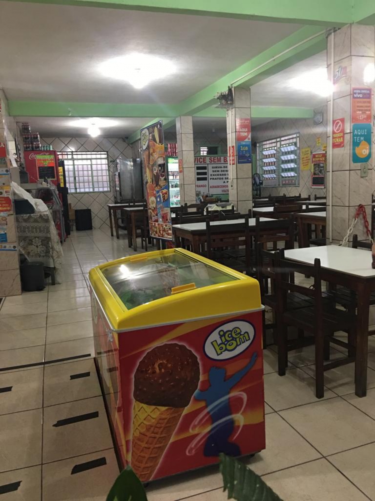 Vendo restaurante e lanchonete completos