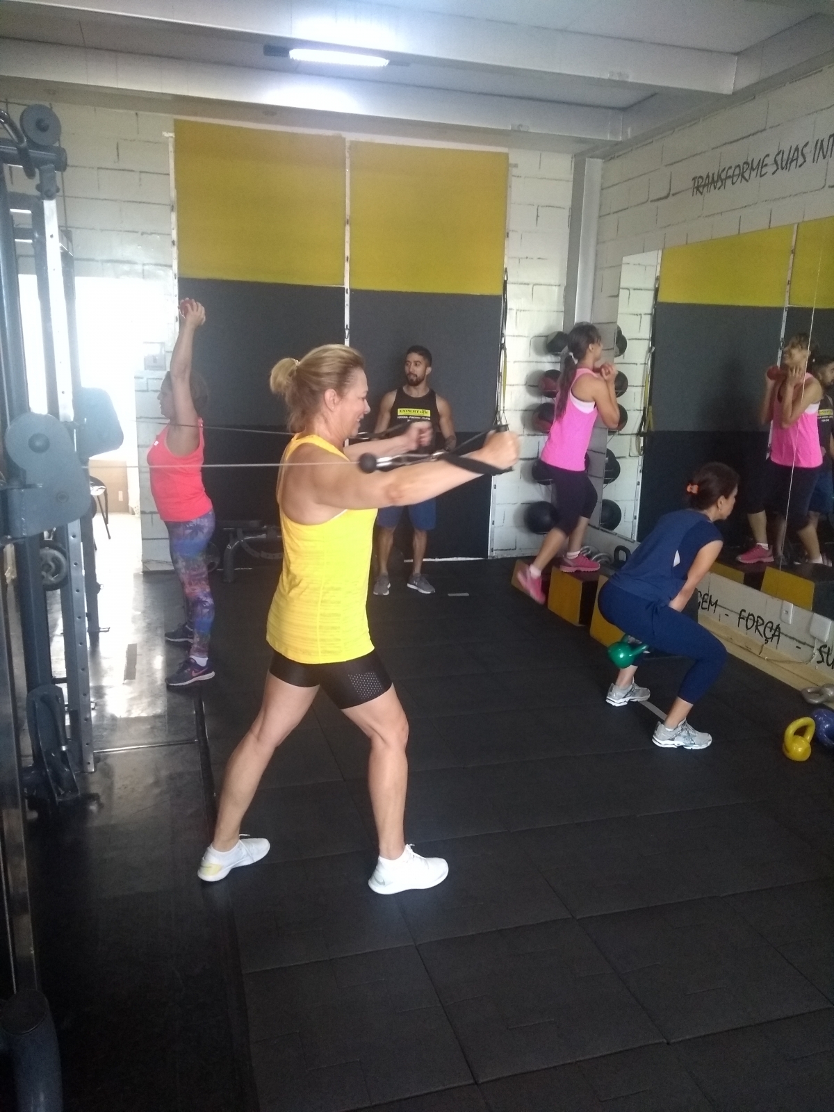 Estúdio de Funcional e Personal Trainer.