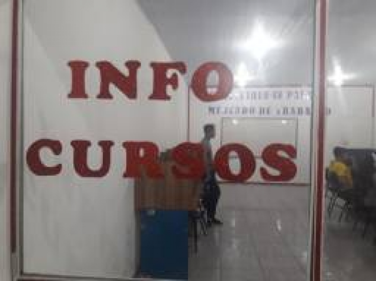 Vendo Escola de Informatica