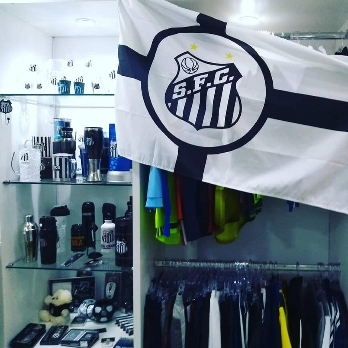 LOJA DE ARTIGOS ESPORTIVOS