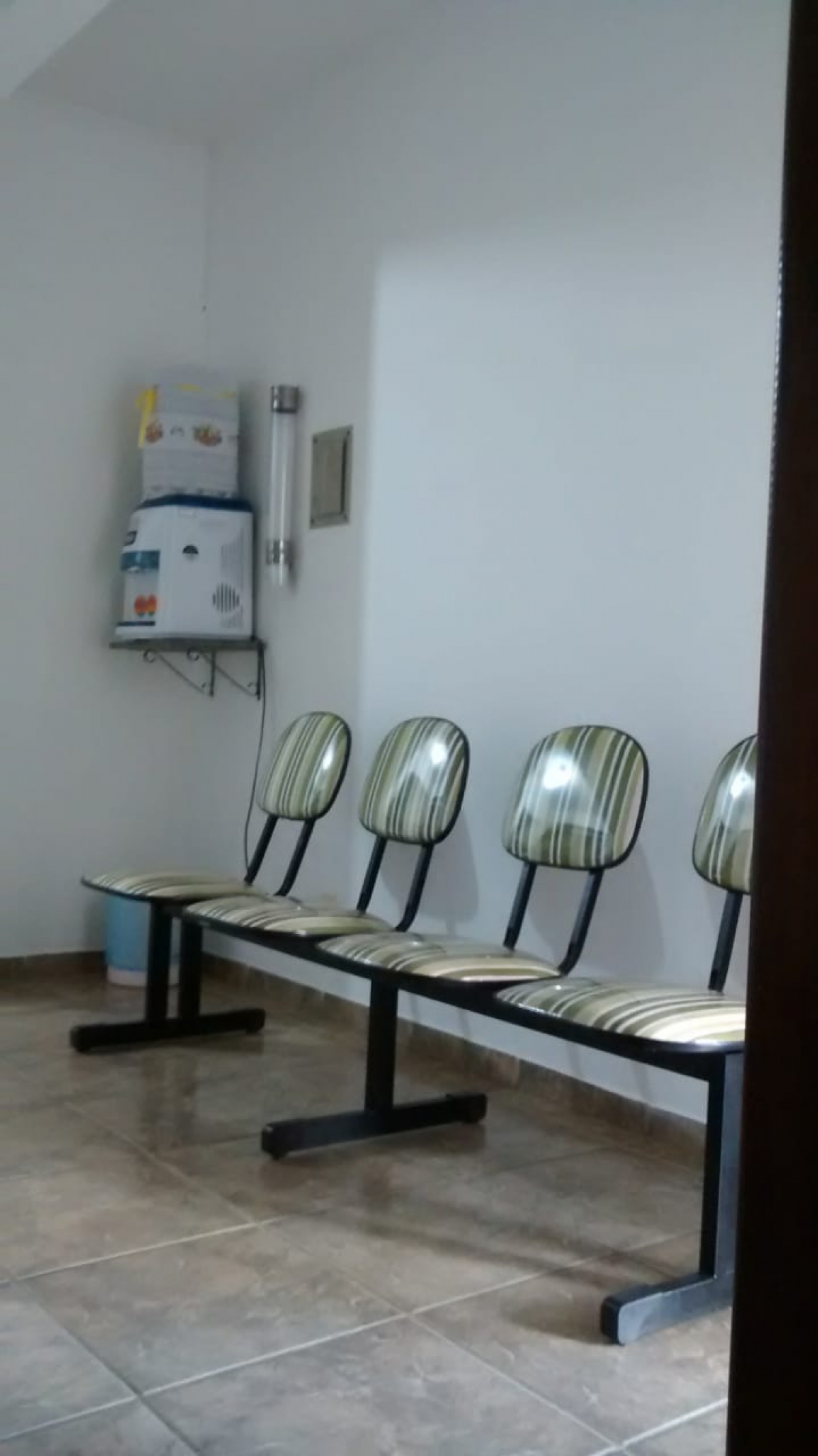 Vendo Clínica Odontológica funcionando  