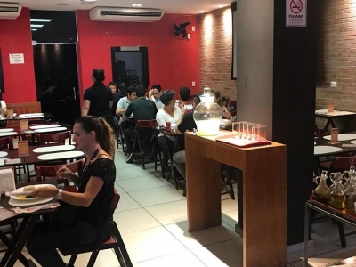 Vendo ou troco, ótimo Bar e Restaurante no Buritis