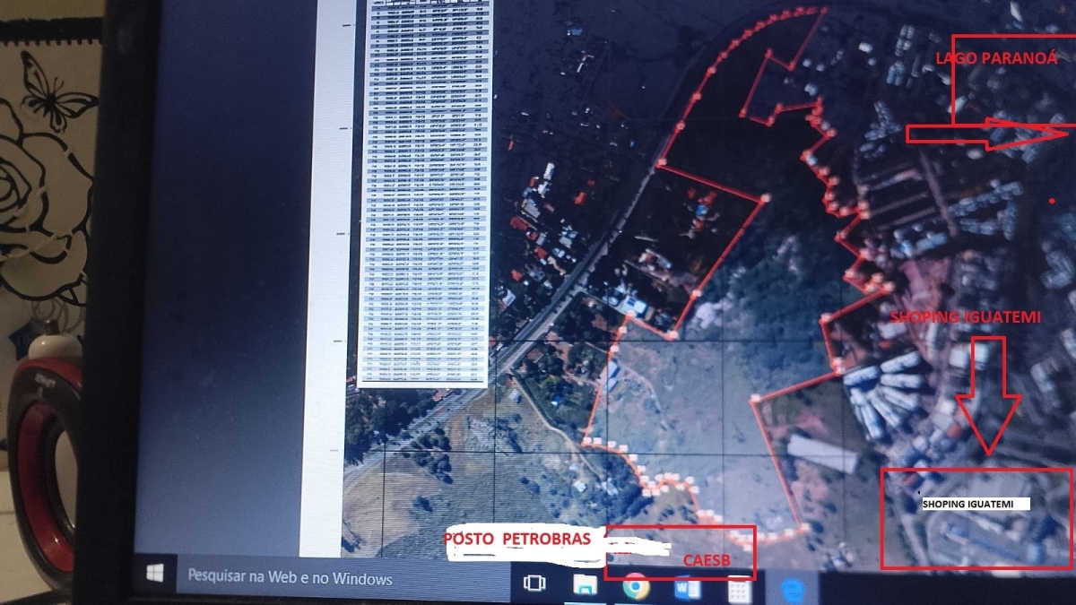 vendo  área  nobre  alto padrão