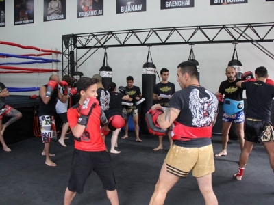 Linda Academia Tatuapé Muay Thai + Funcionais 