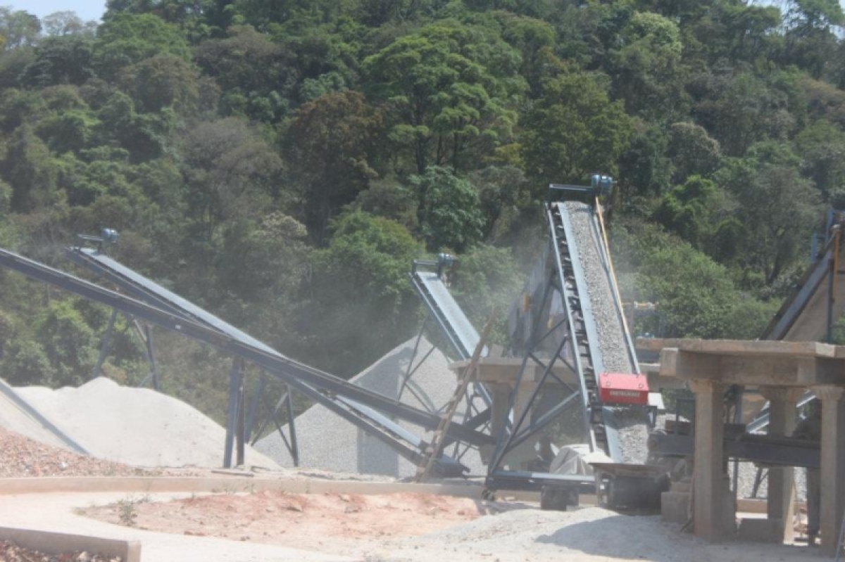 Industria de Equipamentos de MIneração e Usinas de Reciclagem de Entulho