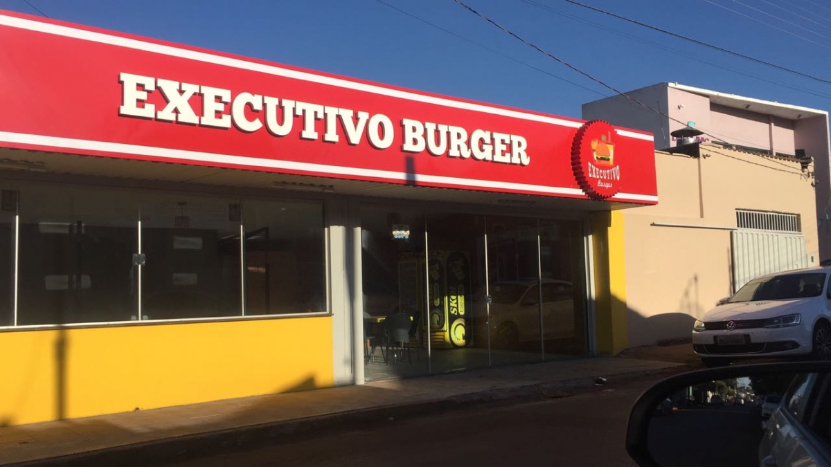 Executivo Burger (Hambugeria, Açaí e pizzaria)