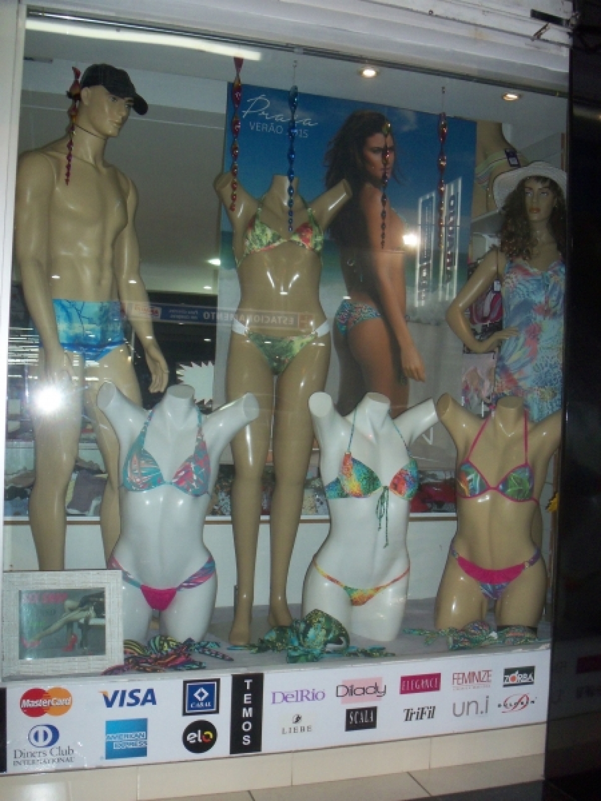 VENDO LOJA DE LINGERIE, MODA PRAIA E SEX-SHOP