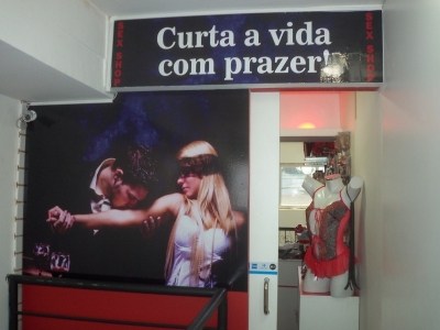 VENDO LOJA DE LINGERIE, MODA PRAIA E SEX-SHOP