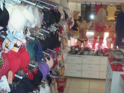 VENDO LOJA DE LINGERIE, MODA PRAIA E SEX-SHOP