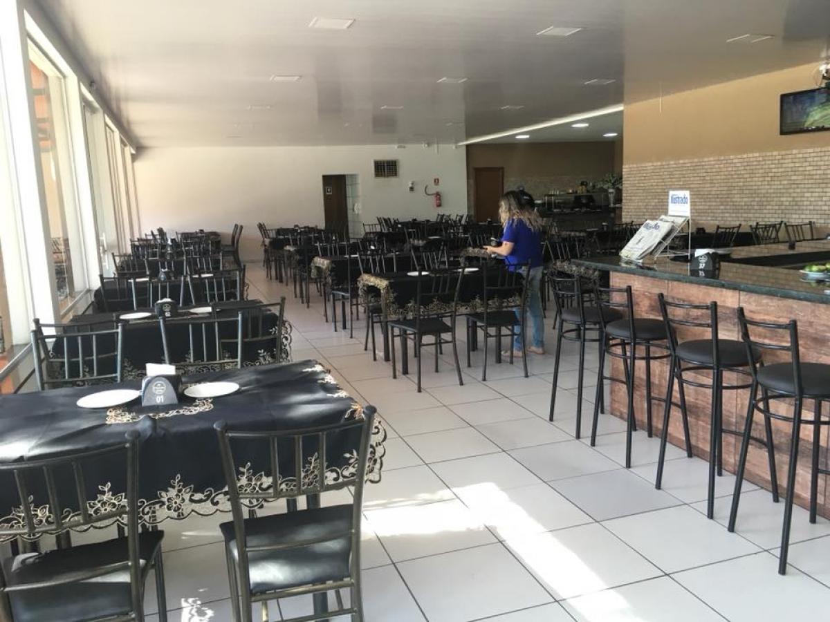 CHURRASCARIA E LANCHONETE  Á VENDA na PR-323