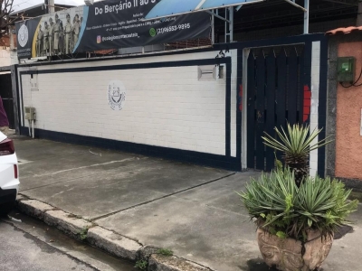 Vendo uma escola do integral ao quinto ano!