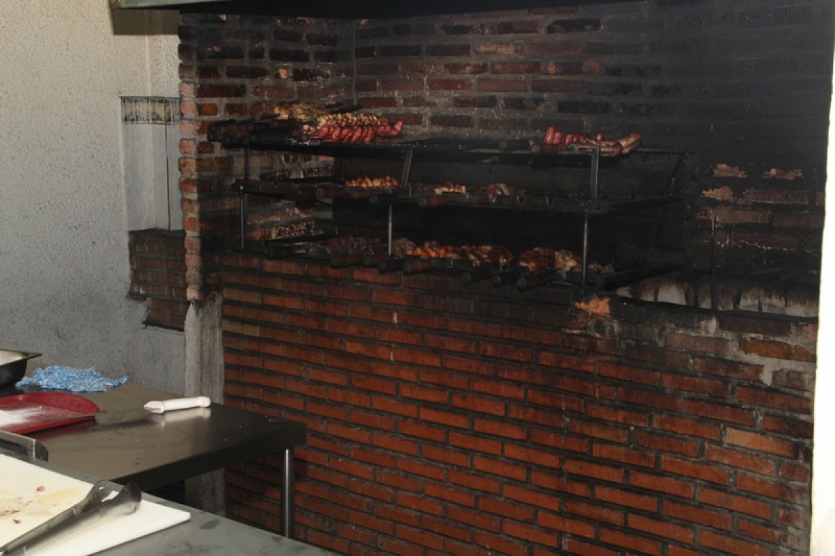 Restaurante/Churrascaria - Zona Sul BH - TALHER DE PRATA