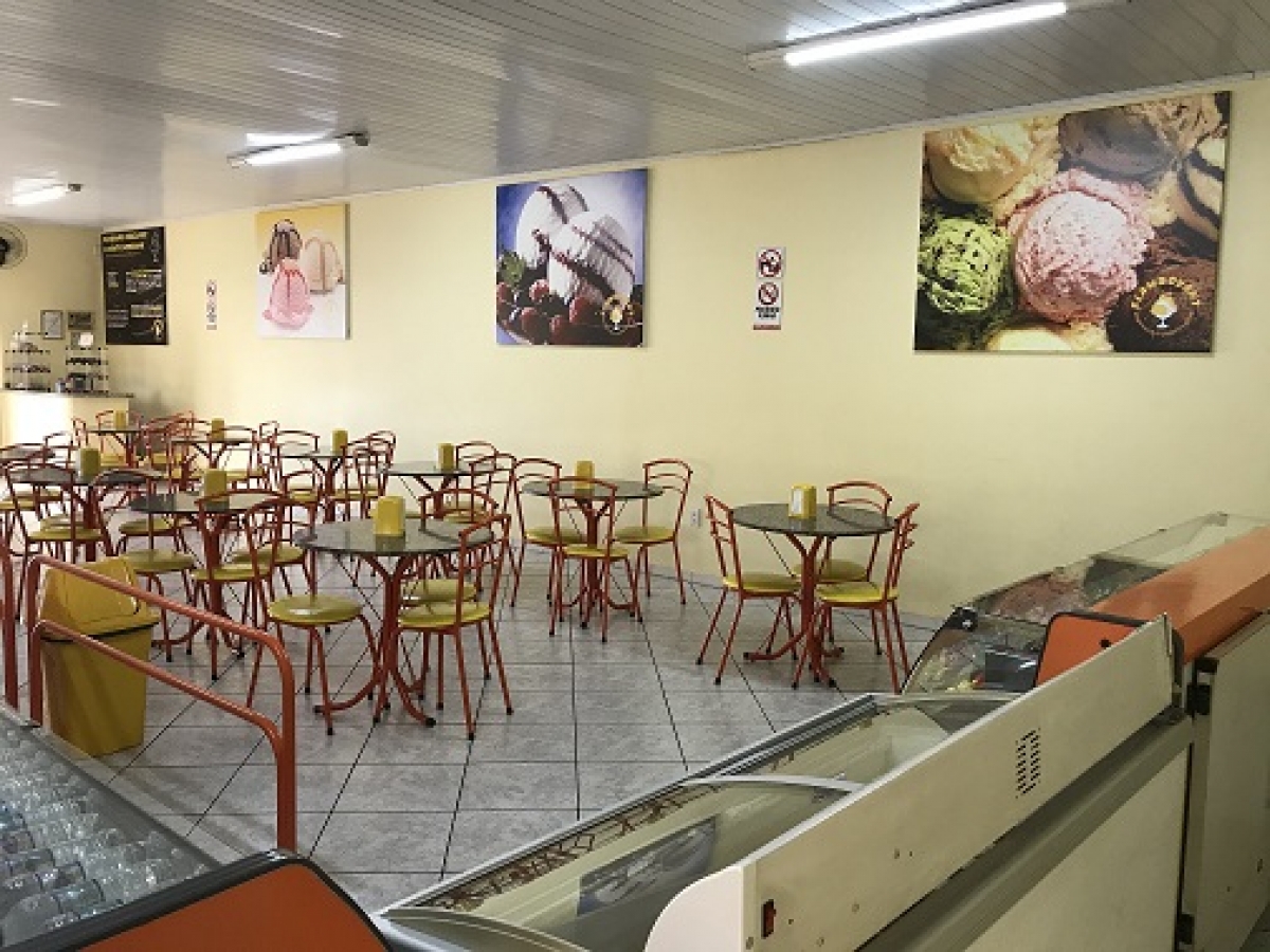 Vendo Gelateria e Chocolateria Artesanal a venda