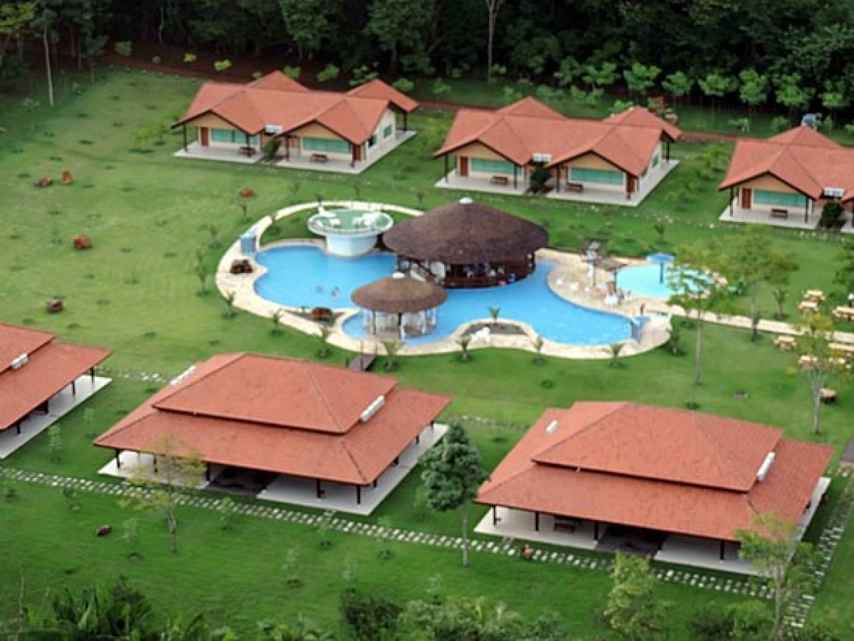 Vendo Resort NOVO e bem consolidado