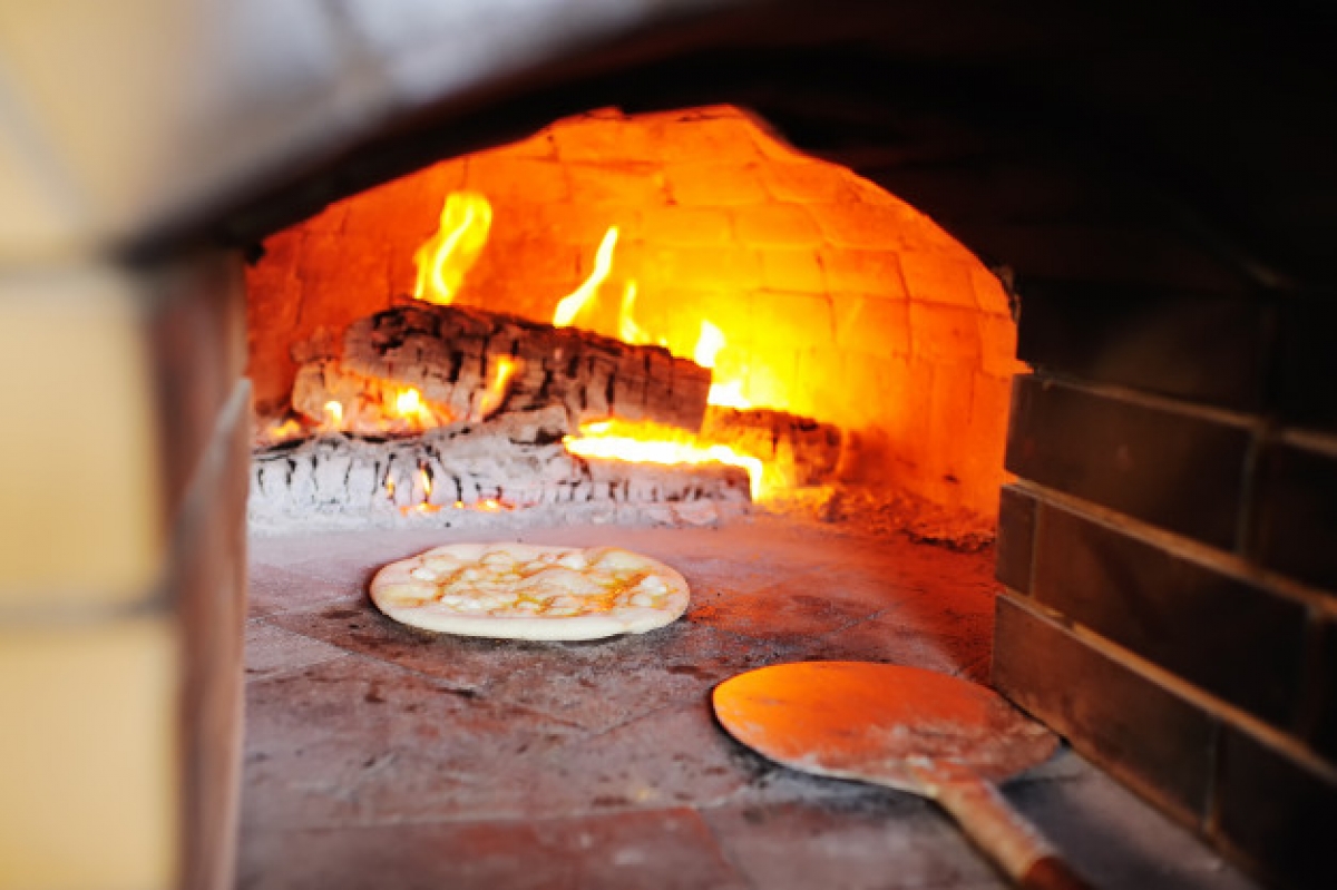 Vendo pizzaria tradicional premiada