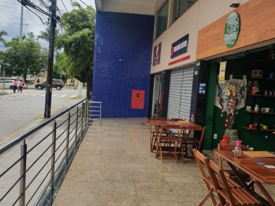 Cafeteria e Armazém da Roaça