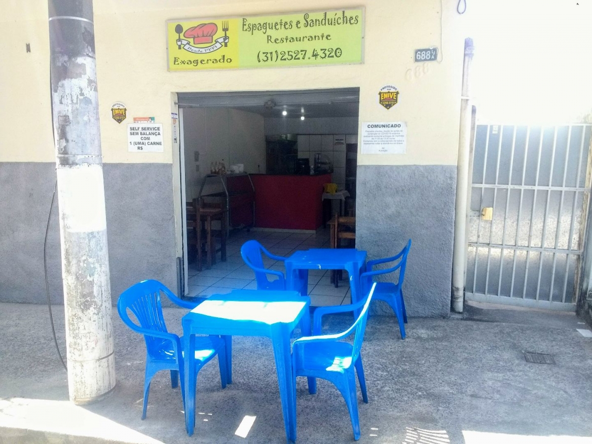 Vendo Restaurante e Espagueteria.