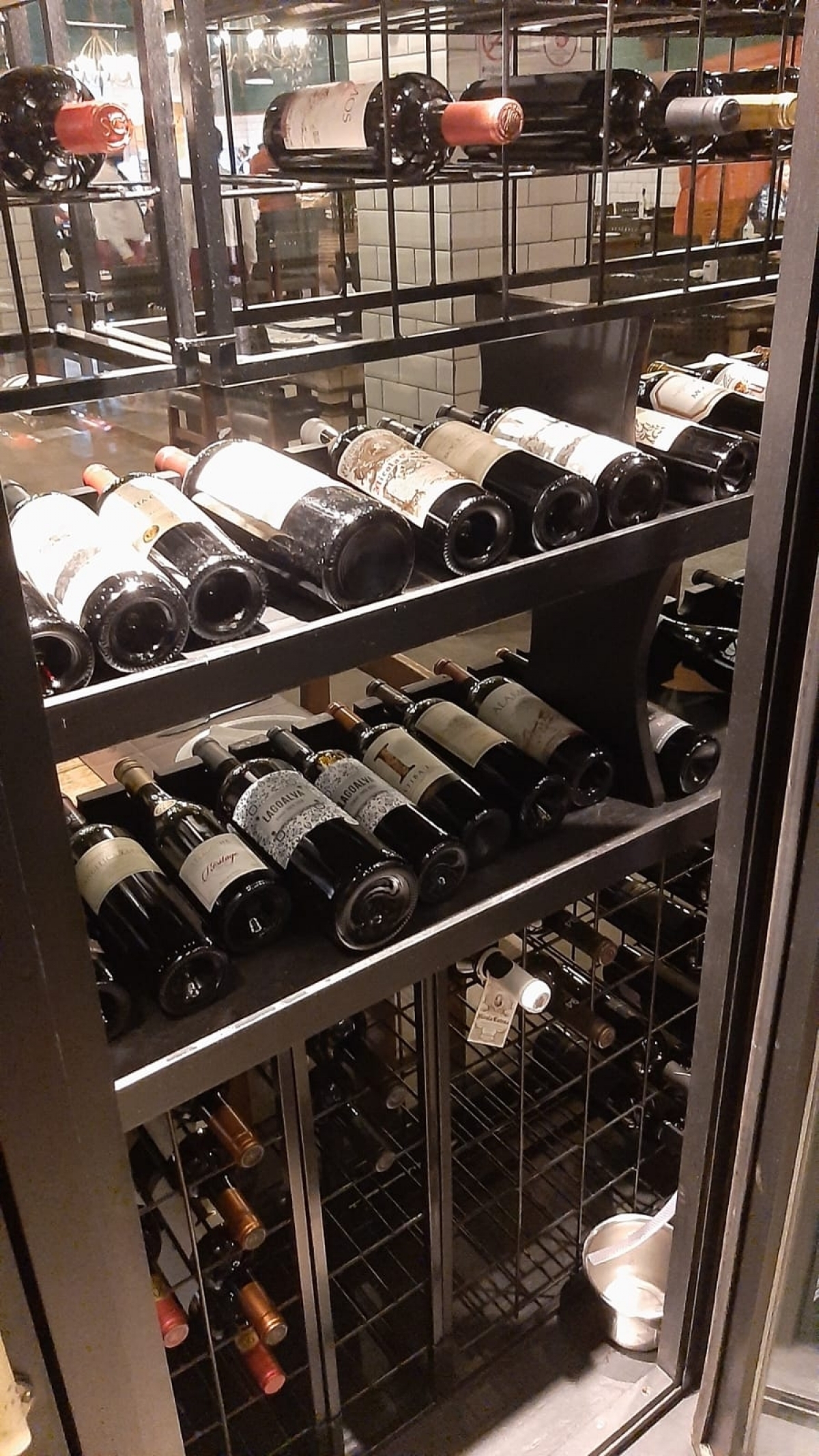 RESTAURANTE TATUAPÉ FATURA 180 MIL