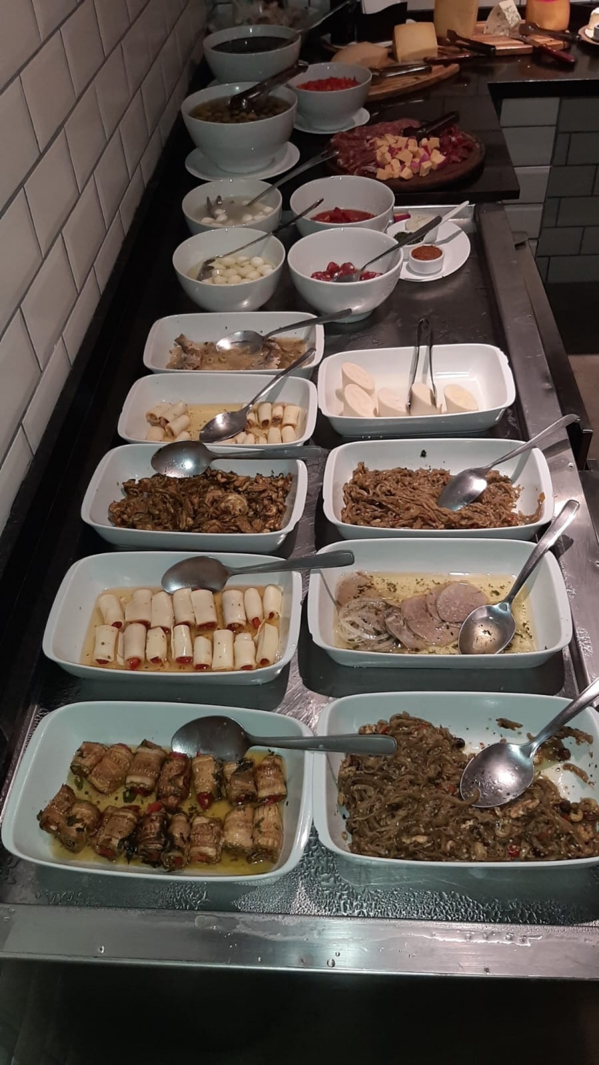 RESTAURANTE TATUAPÉ FATURA 180 MIL