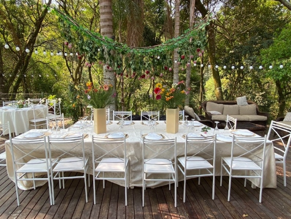 CHACARA DE EVENTOS COM CARTEIRA DE CLIENTE – 1500M ARÉ CONSTRUÍDA – 300 MIL ANUAL DE RECEITA