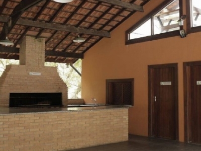 CHACARA DE EVENTOS COM CARTEIRA DE CLIENTE – 1500M ARÉ CONSTRUÍDA – 300 MIL ANUAL DE RECEITA
