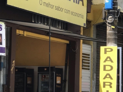 OPORTUNIDADE - PADARIA REFORMADA 