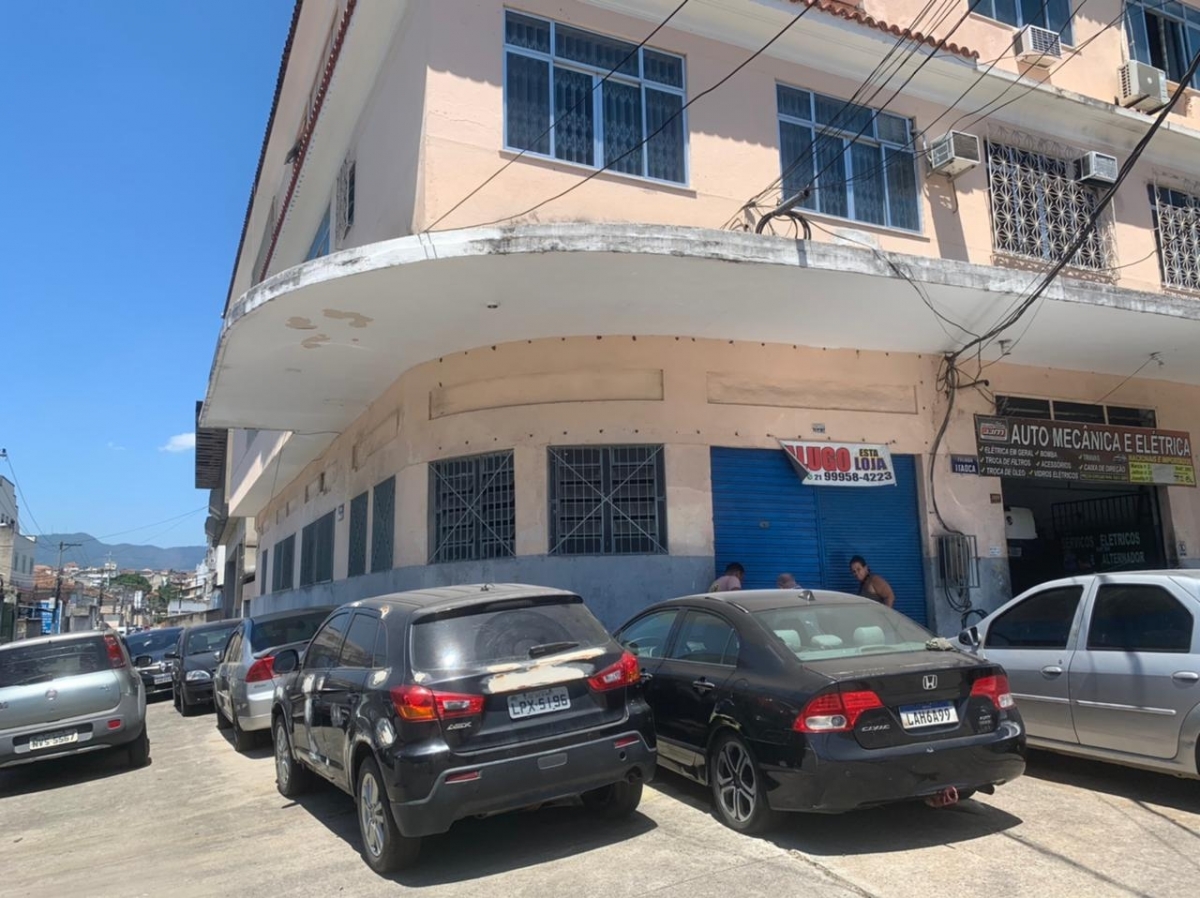 Vendo Centro Automotivo com 2 elevadores pronto para trabalhar 