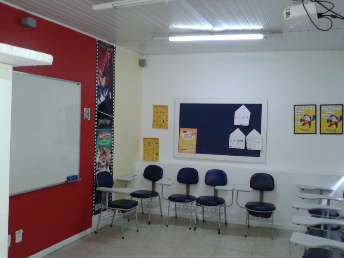 Escola de inglês à venda